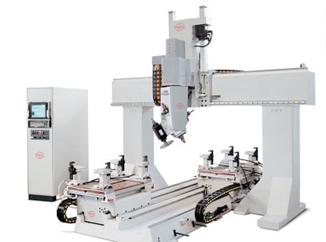 Máy CNC 6 trục được sử dụng để gia công cơ khí